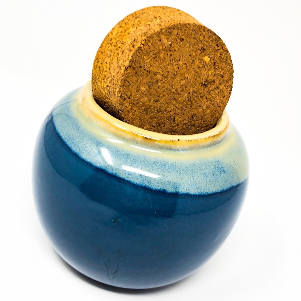 Harley Fund Pottery Jar - Picture 2 of 4